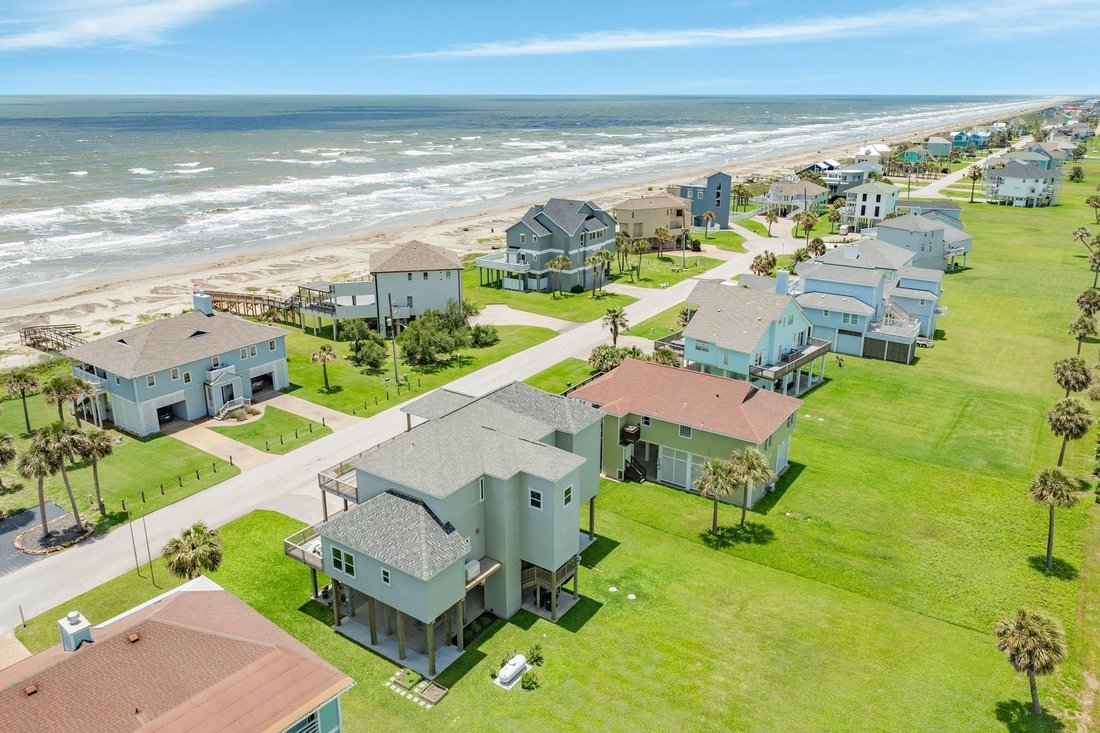 House in Galveston, Texas, United States 3 - 18175295
