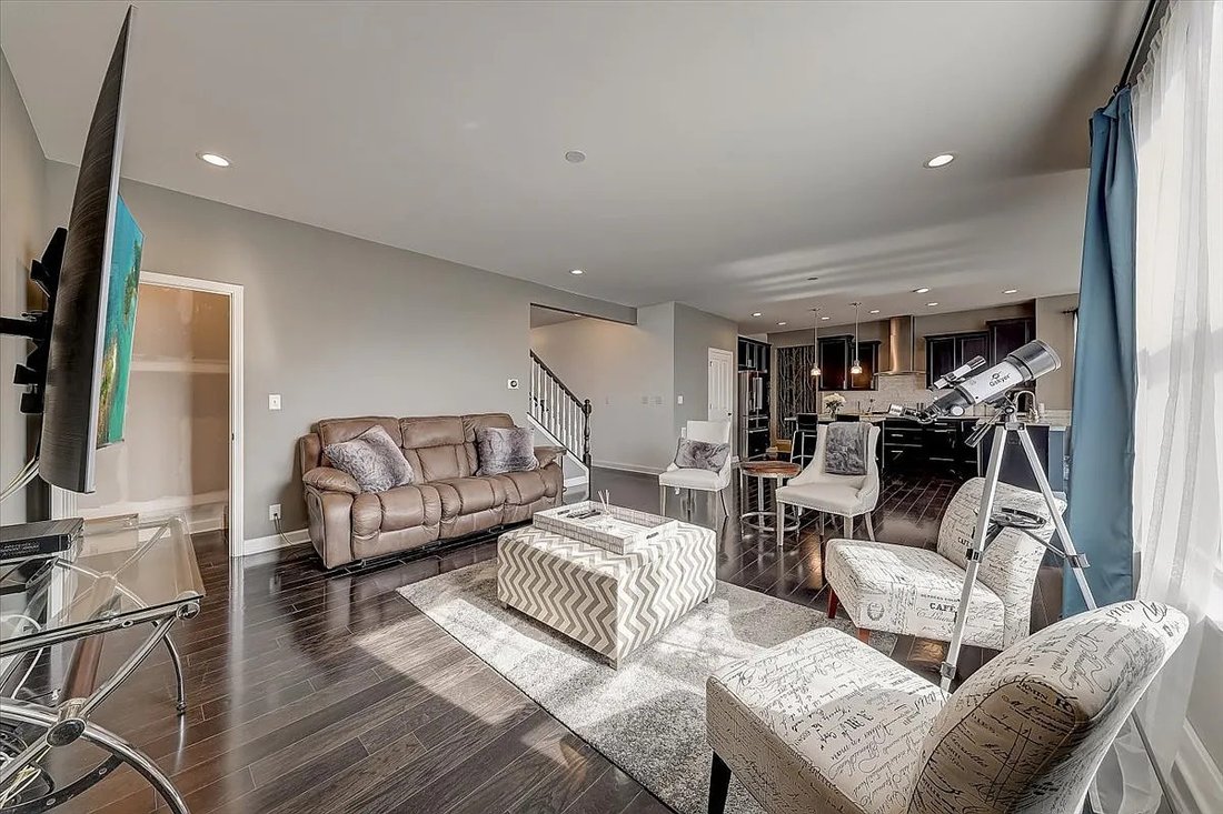 House in Mundelein, Illinois, United States 5 - 18175073