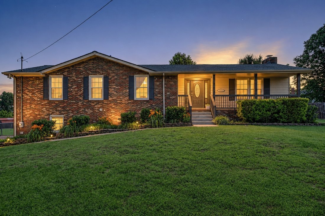 House in Gallatin, Tennessee, United States 2 - 18175043