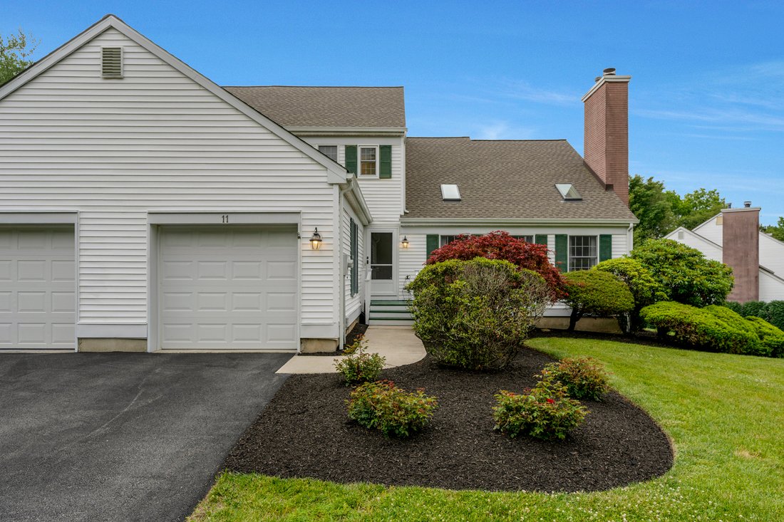 Apartment in Basking Ridge, New Jersey, United States 2 - 18175155