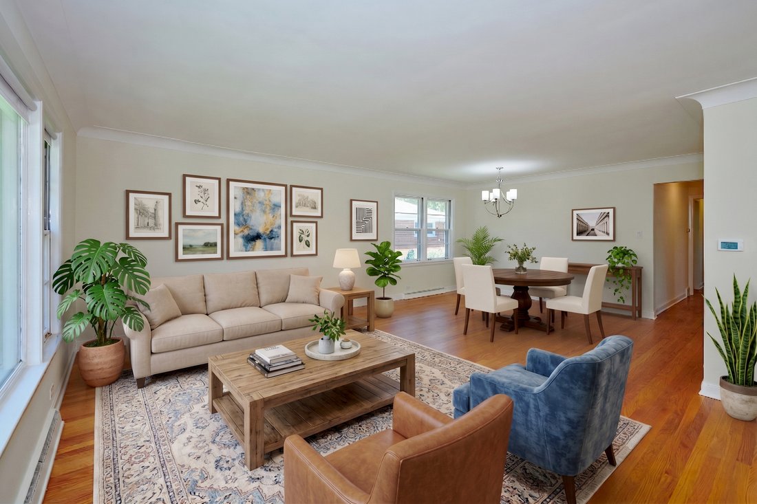 House in Skokie, Illinois, United States 3 - 18175057