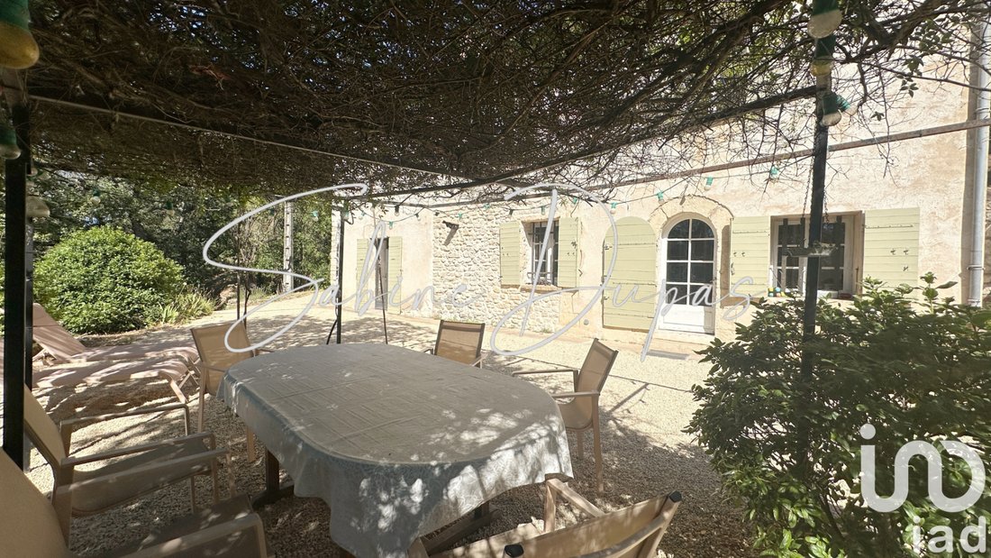 House in Gordes, Provence-Alpes-Côte d'Azur, France 2 - 16269017