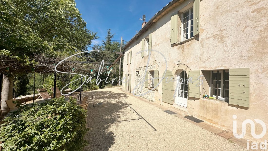 House in Gordes, Provence-Alpes-Côte d'Azur, France 1 - 16269017