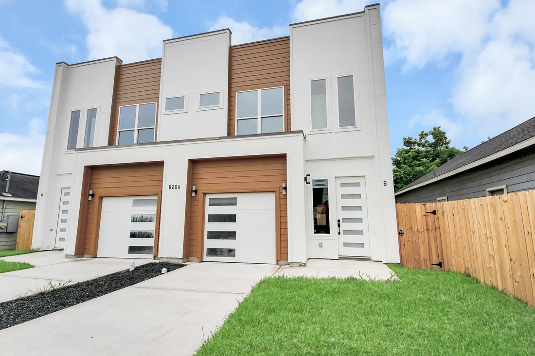 Houston, Texas, United States 4 - 18175261