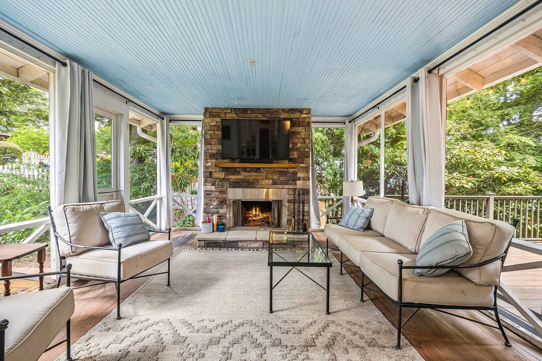 House in Hendersonville, North Carolina, United States 4 - 18174896