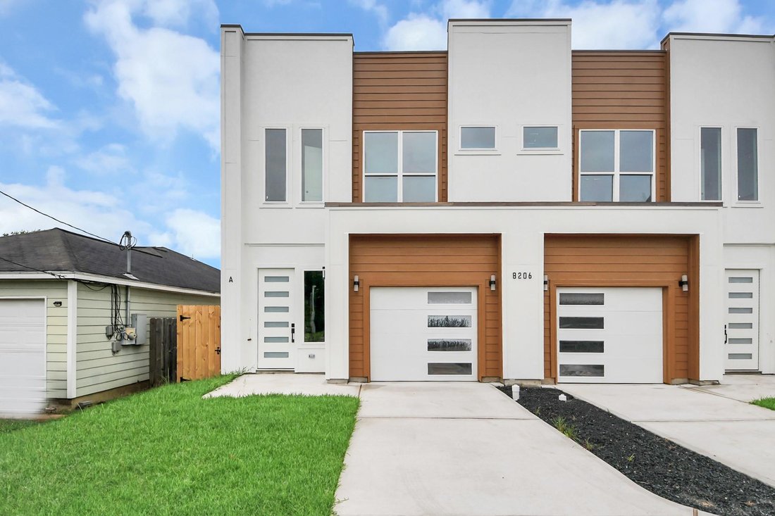 Houston, Texas, United States 2 - 18175261