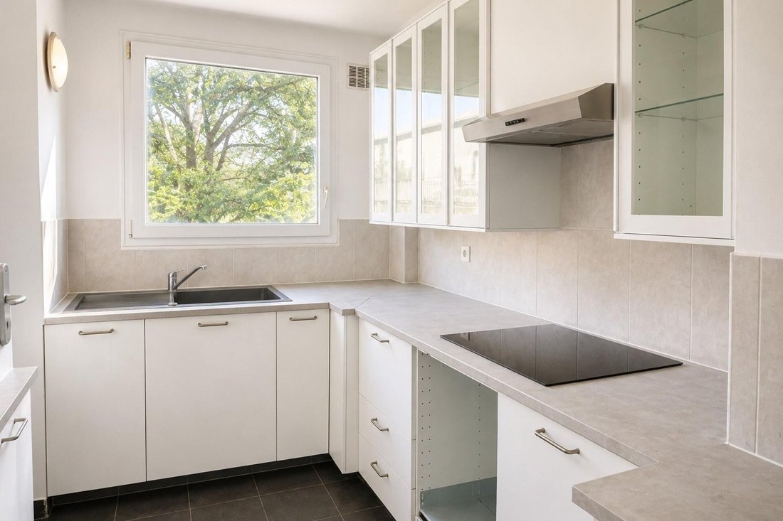 Apartment in Nogent-sur-Marne, Ile-de-France, France 3 - 18035768