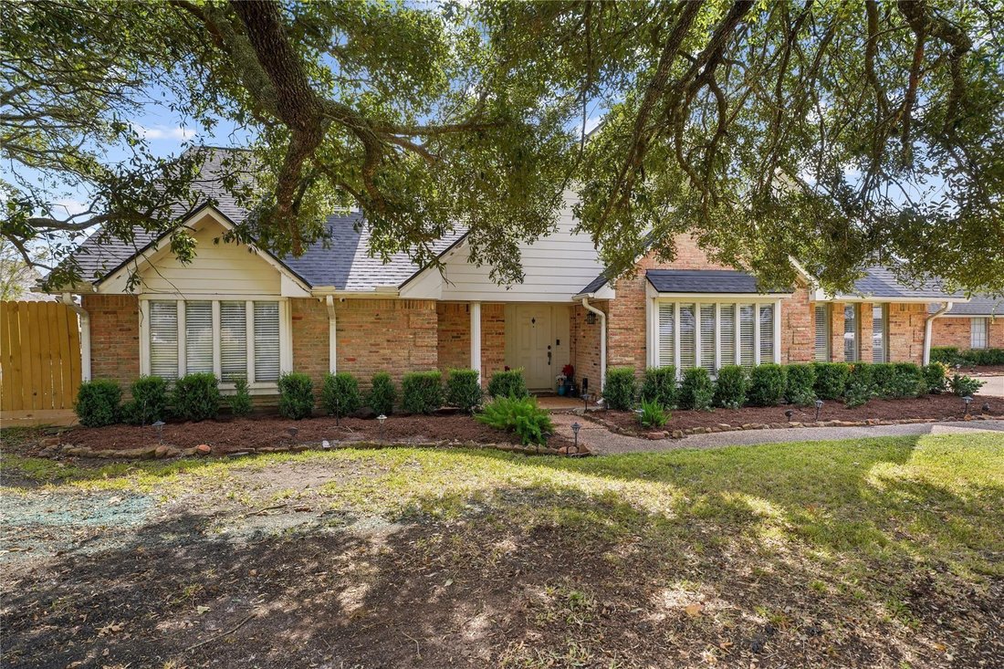 House in Rosharon, Texas, United States 2 - 18175250