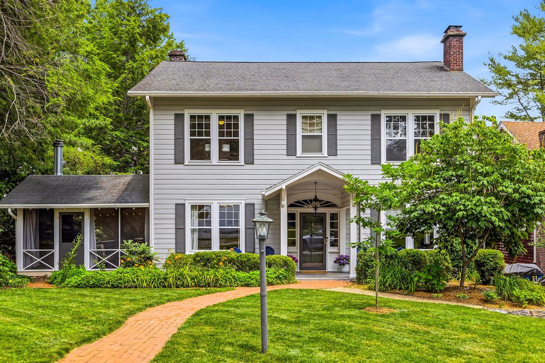 House in Hendersonville, North Carolina, United States 1 - 18174896