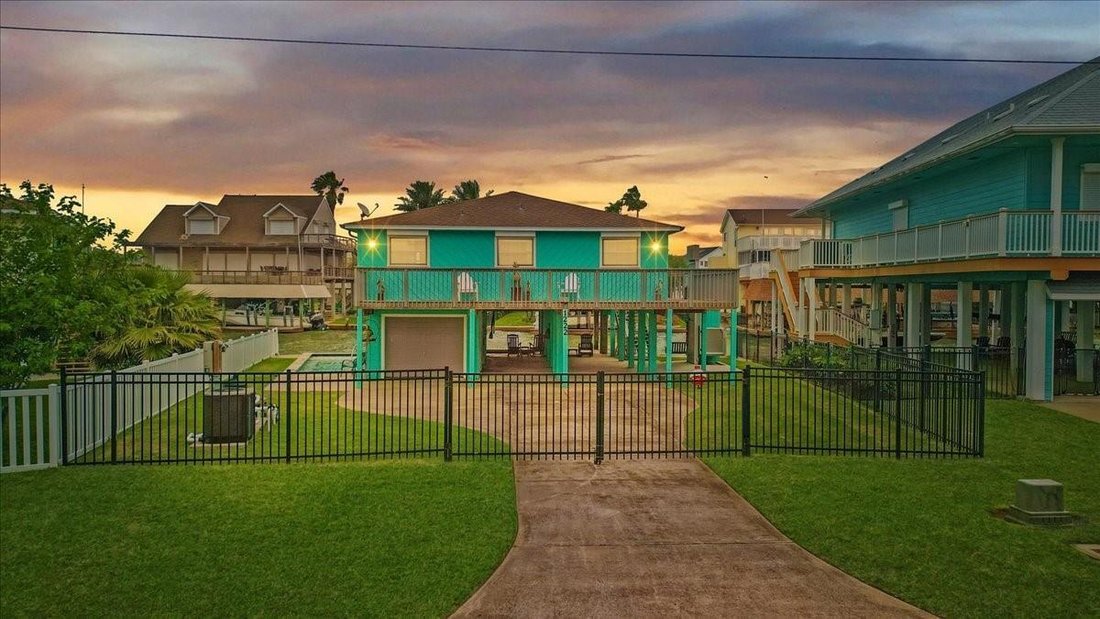 House in Galveston, Texas, United States 2 - 18175256