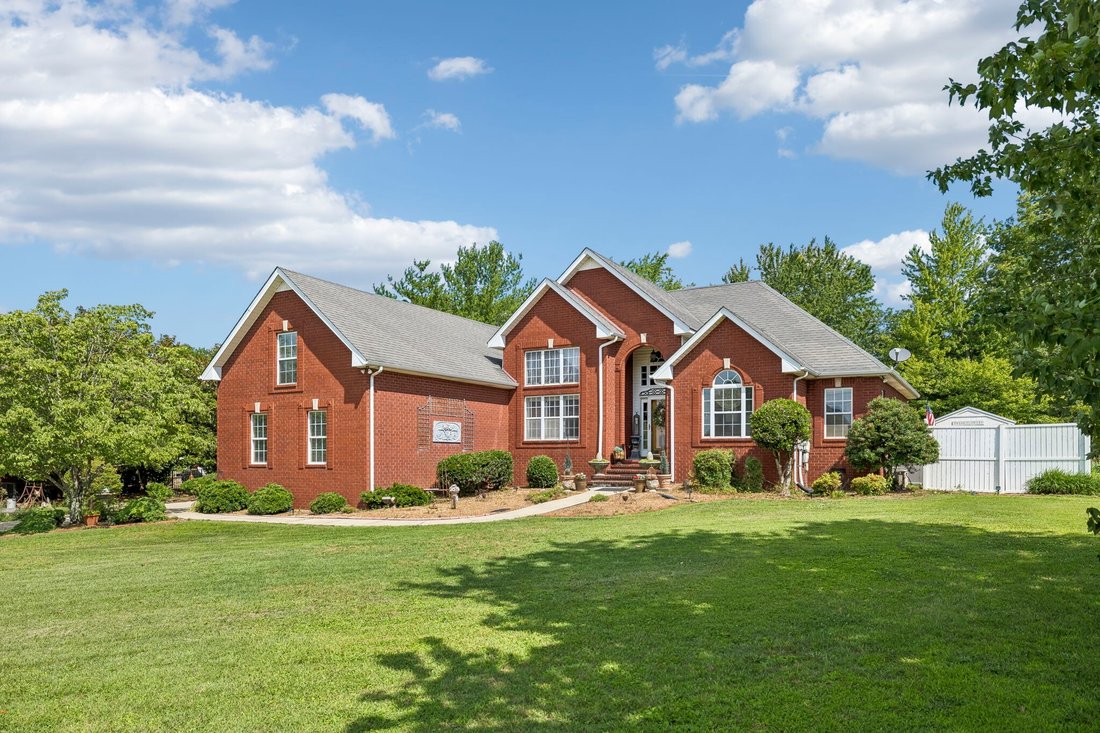 House in White House, Tennessee, United States 1 - 18175008