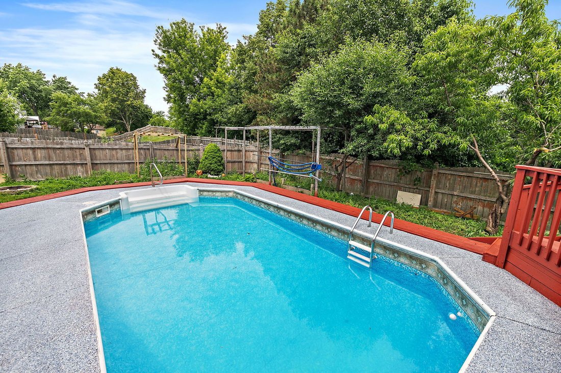 House in Streamwood, Illinois, United States 3 - 18175082