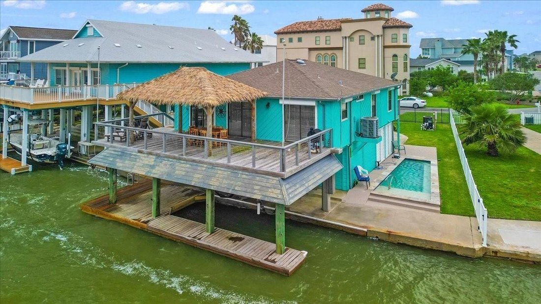 House in Galveston, Texas, United States 1 - 18175256