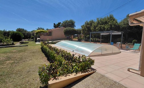House in Périphérie Centre, Saint-Maximin-la-Sainte-Baume, France 1