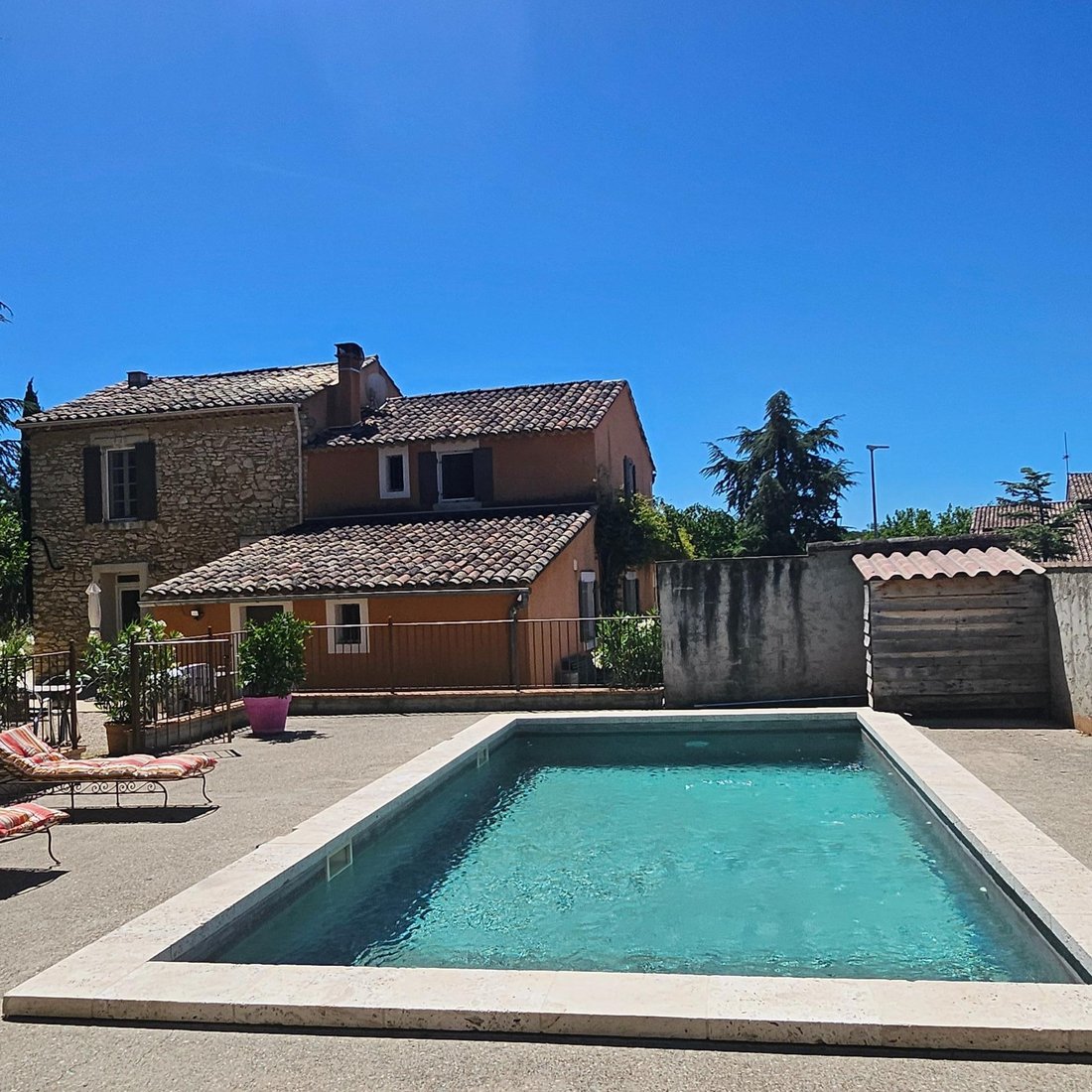 House in Saint-Saturnin-lès-Apt, Provence-Alpes-Côte d'Azur, France 2 - 18181116