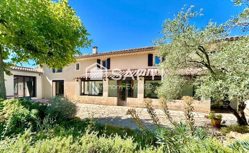 House in Ouest Sud, Vaison-la-Romaine, France 1