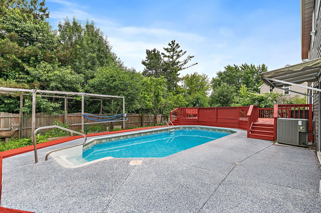 House in Streamwood, Illinois, United States 2 - 18175082