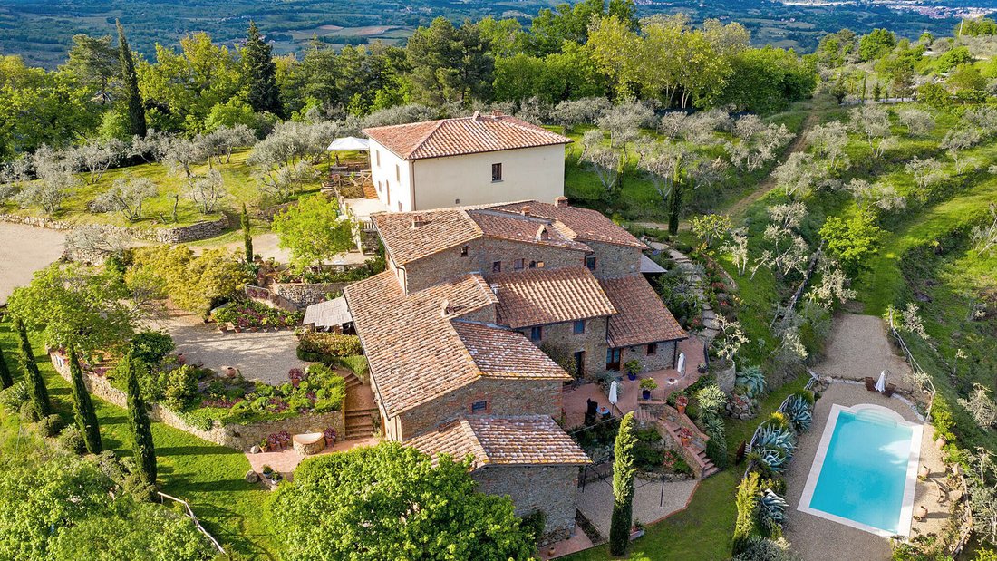Country House in Stadium - Piazza della Repubblica, Montevarchi, Italy 3 - 18175376