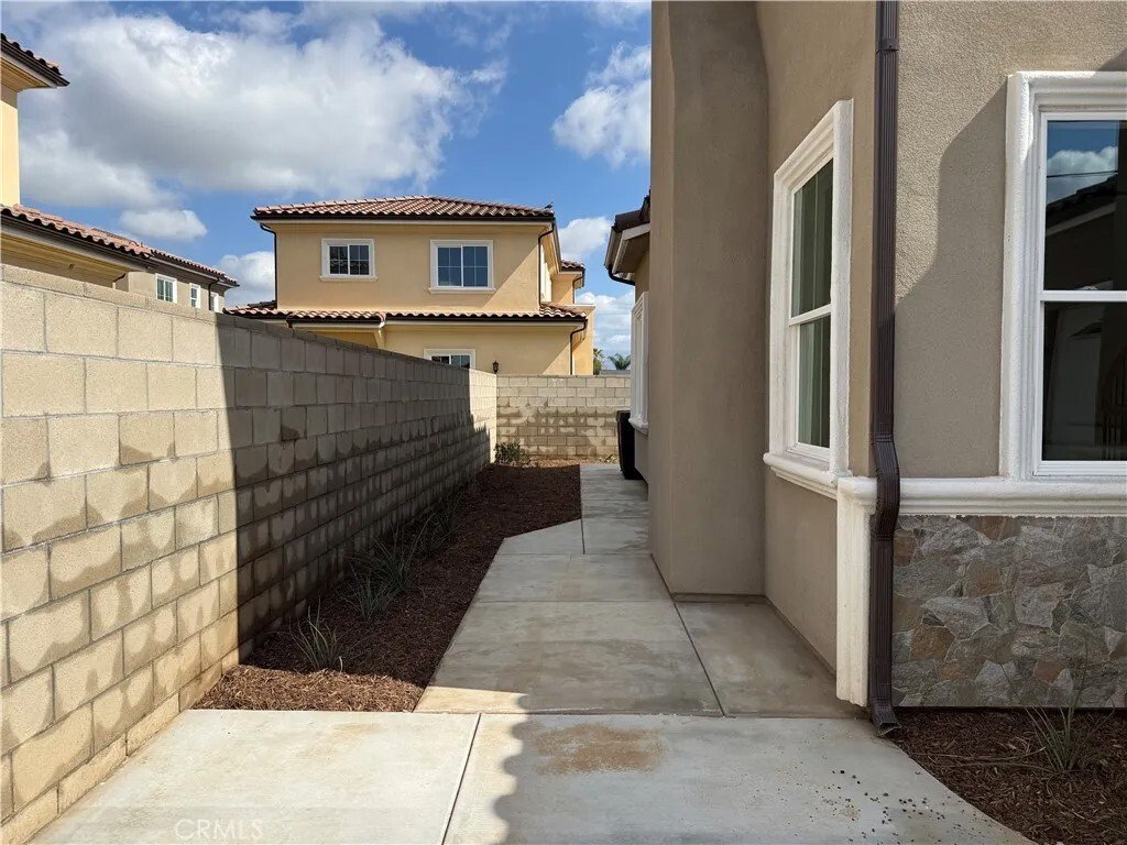 Condo in Rosemead, California, United States 3 - 17861571