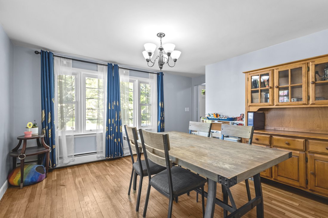 House in Cumberland, Rhode Island, United States 4 - 18147329