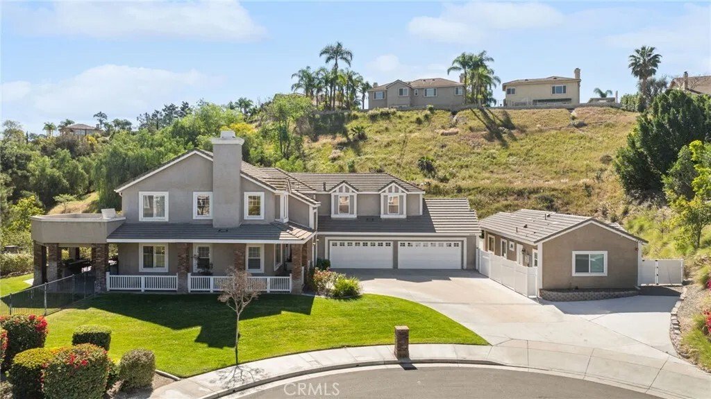 Riverside, California, United States 1 - 18175425