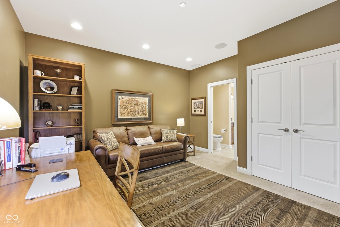 Condo in Indianapolis, Indiana, United States 5 - 18178631