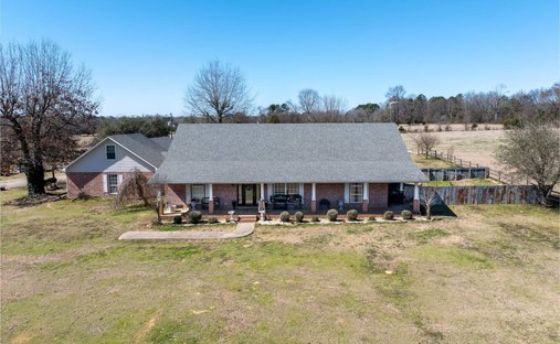 House in Lockesburg, Arkansas, United States 1