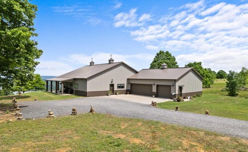 House in Bee Branch, Arkansas, United States 1
