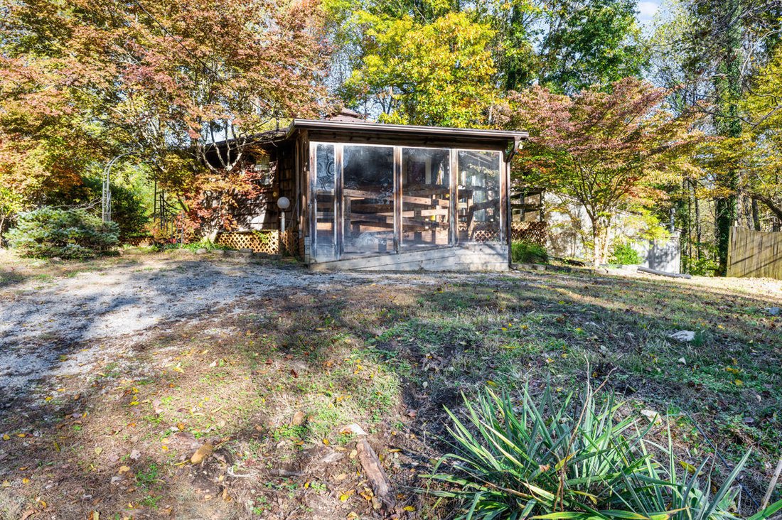 House in Campbellsville, Kentucky, United States 2 - 18176819