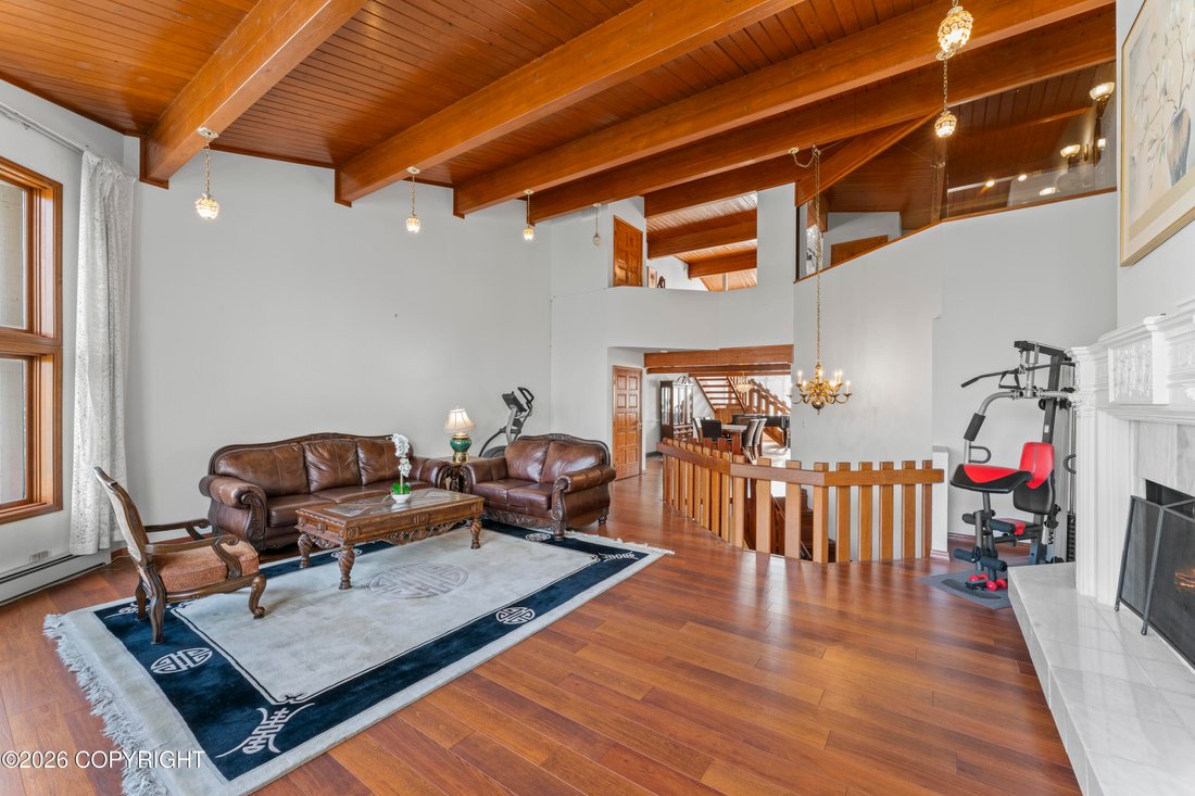 House in Anchorage, Alaska, United States 5 - 18176560