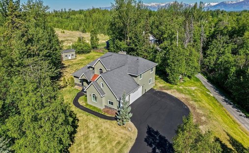 House in Palmer, Alaska, United States 1