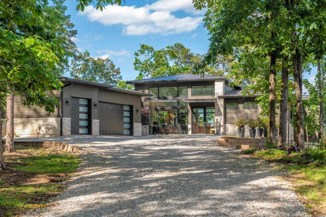 House in Hot Springs, Arkansas, United States 2 - 18176067