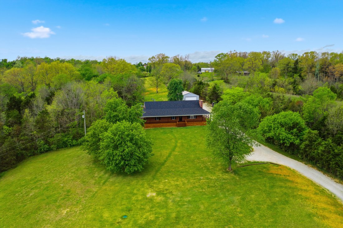 House in Lawrenceburg, Kentucky, United States 3 - 18176760