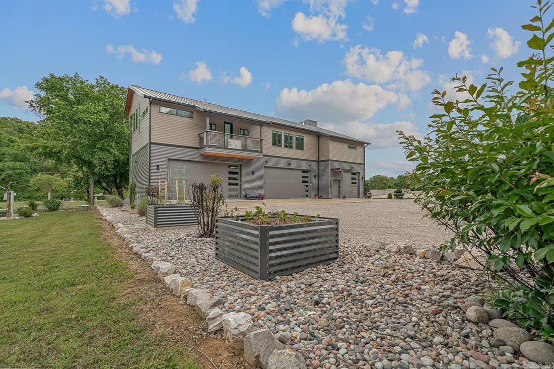 House in Mammoth Spring, Arkansas, United States 3 - 18176063