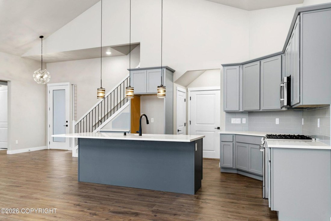 House in Anchorage, Alaska, United States 5 - 18175624
