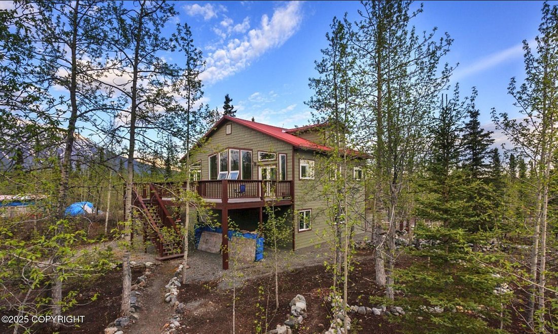 House in McCarthy, Alaska, United States 4 - 18177064