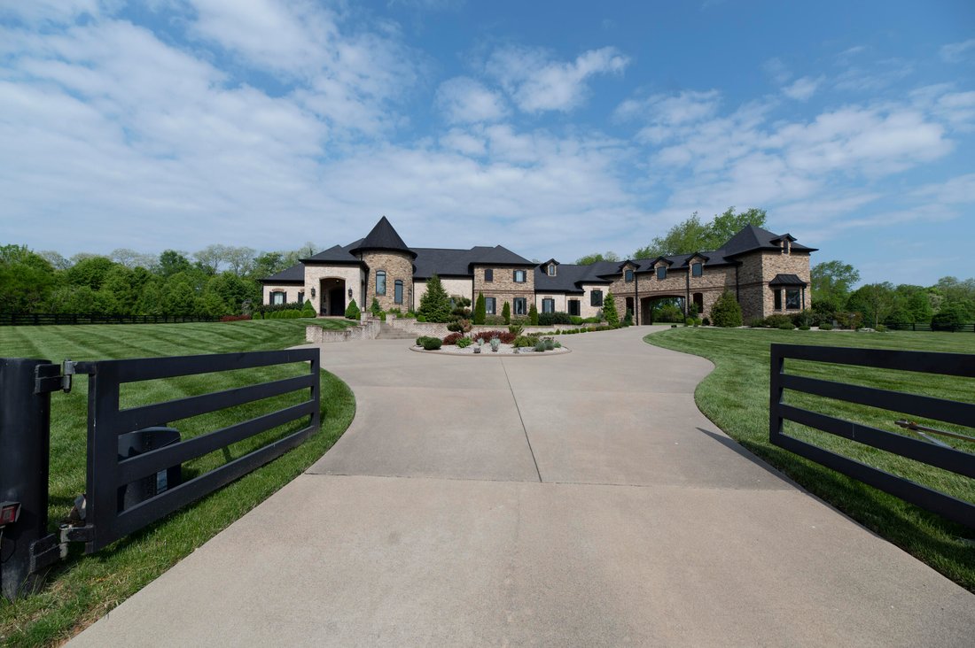 House in Nicholasville, Kentucky, United States 3 - 18177775