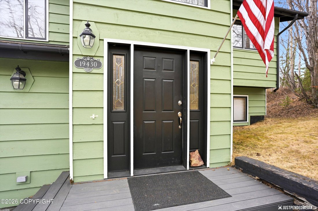 House in Anchorage, Alaska, United States 4 - 18175649