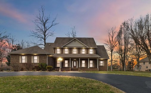 House in Jamestown, Kentucky, United States 1