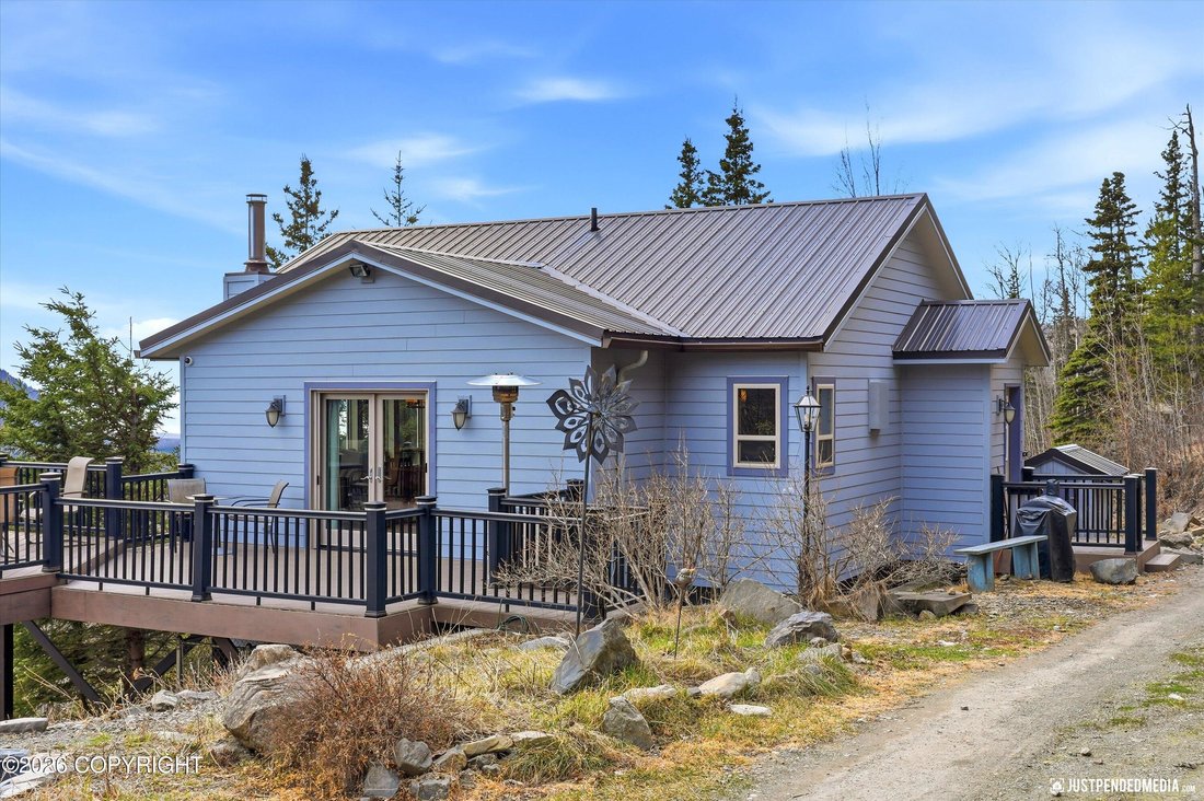 House in Anchorage, Alaska, United States 3 - 18175631