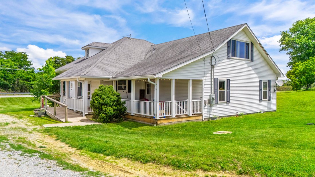 House in Flemingsburg, Kentucky, United States 2 - 18176817