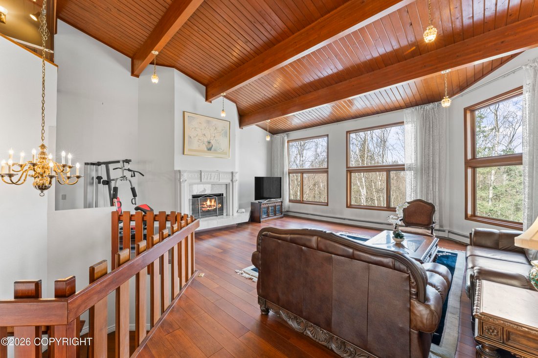 House in Anchorage, Alaska, United States 3 - 18176560