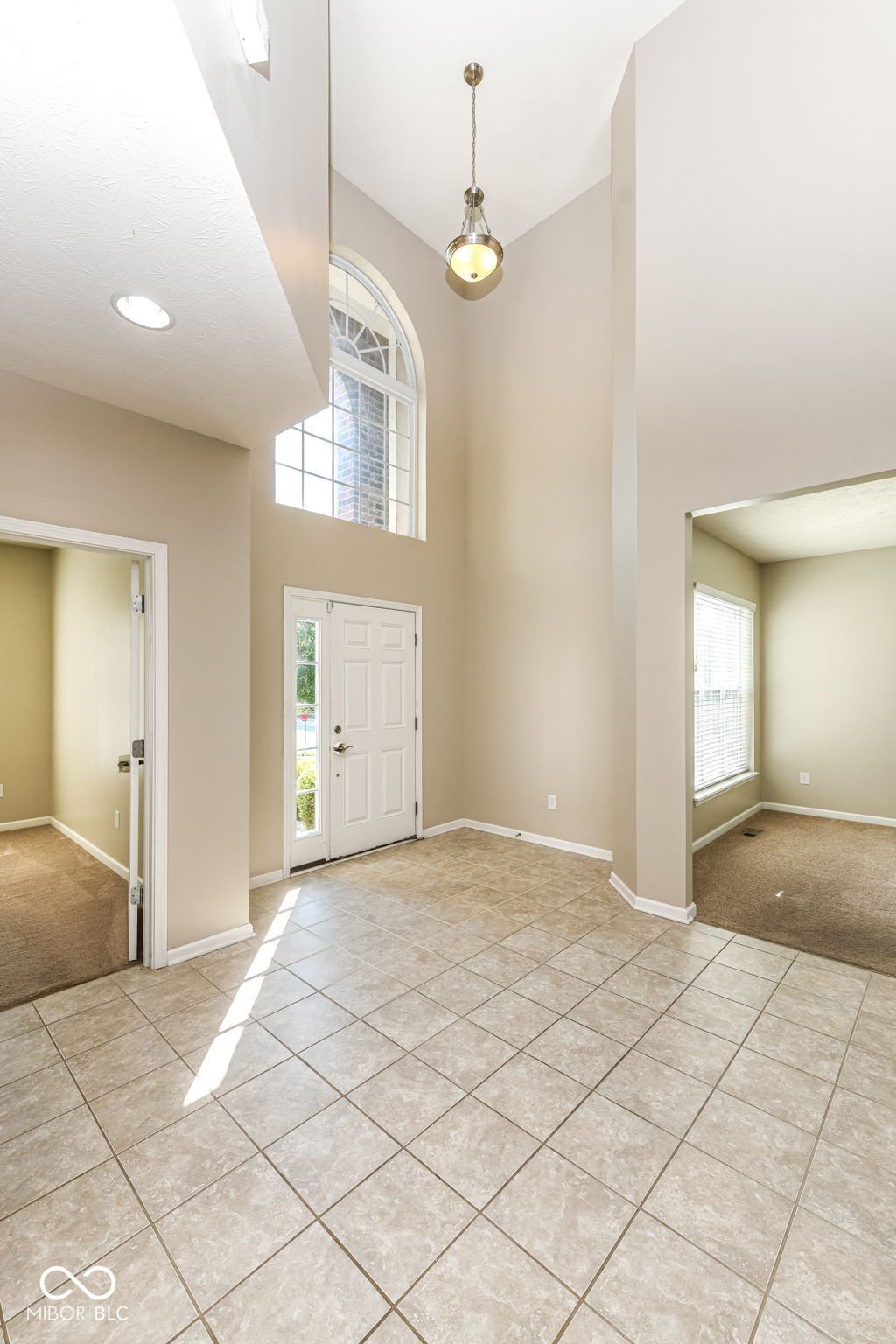 House in Greenwood, Indiana, United States 2 - 18177752