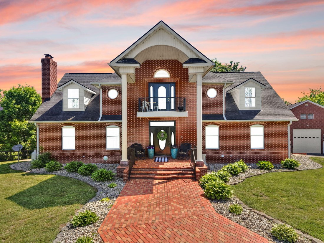 House in Somerset, Kentucky, United States 1 - 18176742