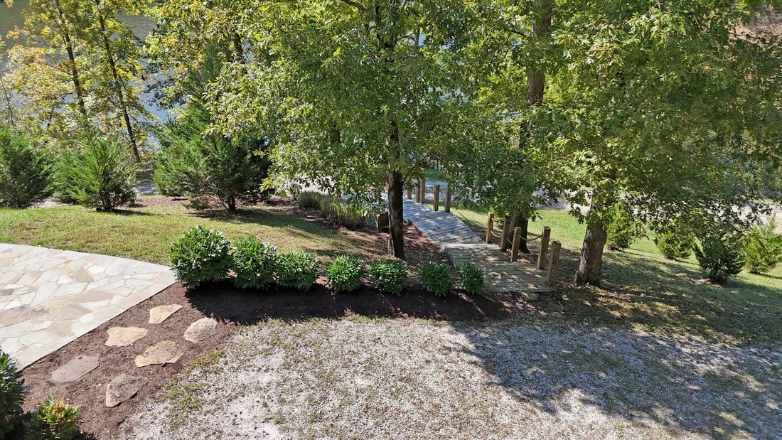 House in East Bernstadt, Kentucky, United States 1 - 18176889