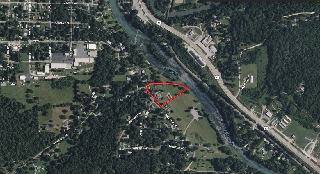 House in Mammoth Spring, Arkansas, United States 2 - 18176461