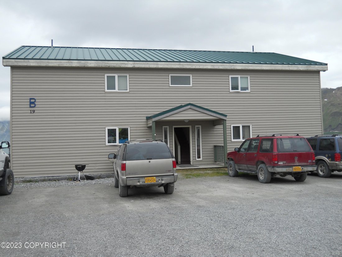 Unalaska, Alaska, United States 3 - 18175484