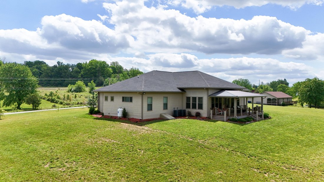 House in London, Kentucky, United States 3 - 18176622