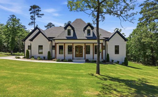 House in Roland, Arkansas, United States 1