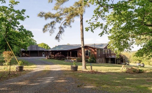 House in Drasco, Arkansas, United States 1